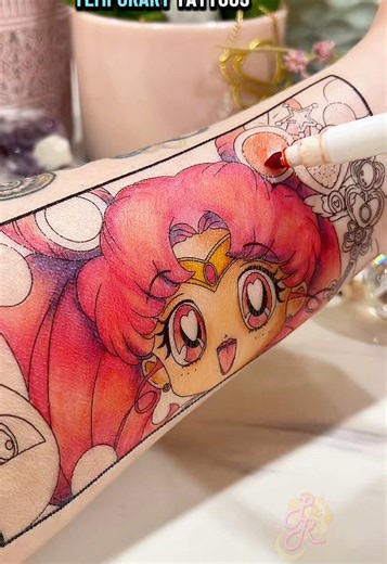 Happy New Year!!! This is my first anti anxiety temporary tattoo for 2026 and I’m so excited to start this year off colouring Chibiusa with you guys! Sailor 🌙 was my favourite childhood show and I have been having so much fun colouring in each Sailor Scout 🫶🏻💕 #pastelrosii #anxietyawareness #colourwithme #mentalhealth