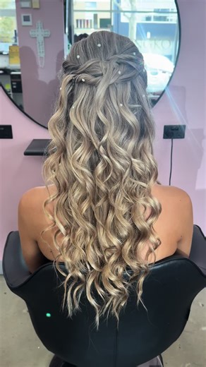 Stunning Formal Hair Ideas for Special Events