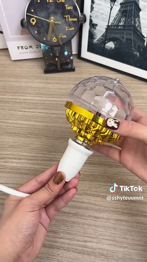 With this 🌈 rainbow light, you can also decorate your 🏠 home, it's very eye-catching 👀#tiktokshop #fouryou #fyp