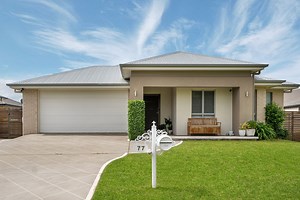 Leased House 77 Kordan Boulevard, Raceview QLD 4305 - Dec 5, 2022