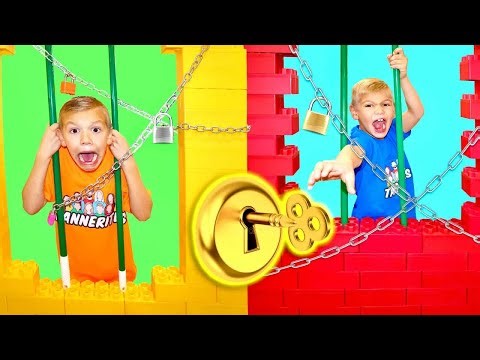 Tannerites! Trapped In LeGo Jail Escape RooM