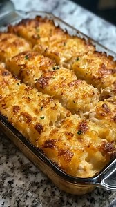 That cheese pull though 🤤🧀 Full recipe 👉 link in comments | Cooking & Baking