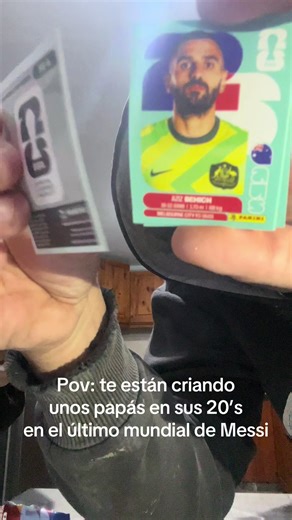 Encontrar a Messi abriendo figuritas del Mundial 2026