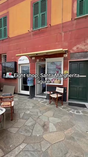 Shopping at Eight Shop in Santa Margherita