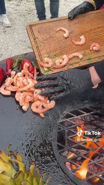 FENNEK ALLROUND Grill Showcase - BBQ WEEK Tag 2