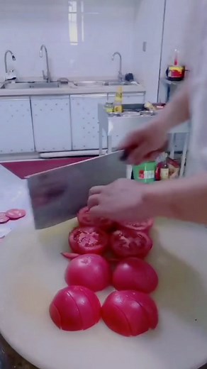 Tomato chop hack #hack #lifehacks #foryou #fyp #viral #like #trending