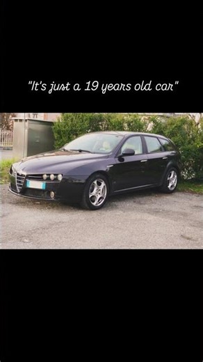 old car alfa romeo 159