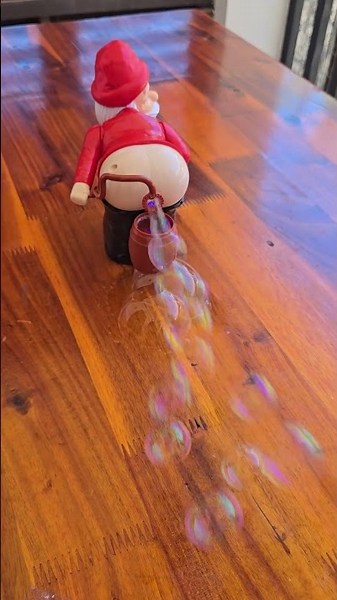 Santa fart bubble machine