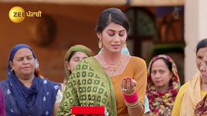 38K views · 1.3K reactions | Ajooni ne seer mathe layi kisanan de...