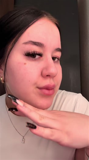 @VEYESBEAUTY Anzeige Verwenden Sie meinen Code „nataliaa15“ für 15 % Rabatt. Link zu den Muse-Wimpern in meiner Biografie. Ich trage hier die D-Curl Resort-Wimpern von Muse Lashes. Falls du einen weniger voluminösen, geschwungenen Look bevorzugst, gibt es die gleichen Wimpern auch mit CC-Curl – wähle einfach den Stil, der am besten zu deiner Augenform passt.💞#veyesbeauty #veyesbeautylashes#lashes #lashtutorial