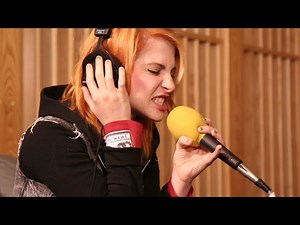 12K views · 1K reactions | Paramore haciendo covers de canciones populares  PARTE 1 | Paramore Mexico | Facebook