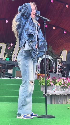 Zara Larsson Performs