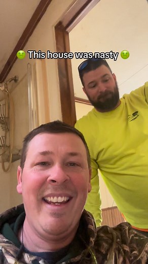 23 reactions · 27 shares | Does your house have this?  #flip #fliphouse #investment #investmentproperty #contractor #comstruction #workflow #handy #icanfixthat #demo #funny #funnyvideos #funnymemes #crazy #funnyreels #viral #viralvideos #viralreels #viralinstagram #trending #trendingreels #trendingnow #comedy #jokes #joke #noway #laugh #omg #fyp #stupidisfunny | Stupid is funny | Facebook