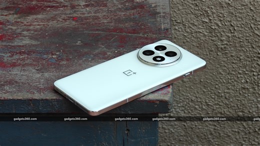 OnePlus 13 Now Lets You Directly Capture Night Mode Photos via Instagram
