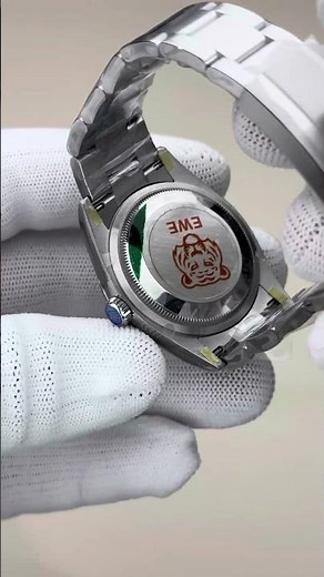 Rolex Oyster Perpetual 126000 Blue Dial Review | 36mm Stainless Steel Automatic Watch | Rolex OP