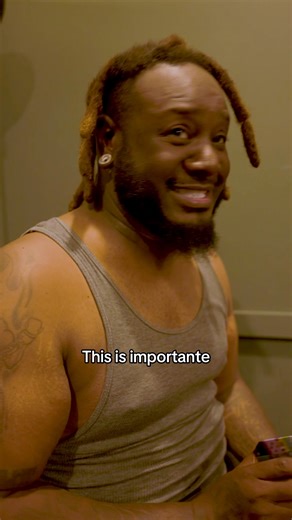 Maaaan shout out to the PromoWest Productions Kemba Live! team in Columbus for all these little thoughtful things 😂 Glad we could sell that thing out for ya 👏🏿 | T-Pain