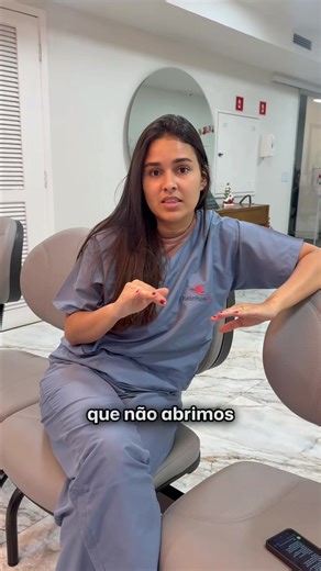 Na Quantum, não prometemos atalhos, nem soluções instantâneas. O que oferecemos é algo mais raro — e mais valioso: • Cuidado que vai além dos sintomas • Jornadas estruturadas, com método e acompanhamento • Protocolos únicos, pensados para a sua realidade Porque resultado consistente não nasce de improviso. Nasce de critério, ciência e presença ao longo do tempo. Se você entende que saúde é investimento, e busca um cuidado sério, profundo e guiado — a conversa começa aqui. Agende sua avaliação. C