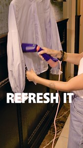 Free your style waar je ook naar toe gaat met de nieuwe Philips Kledingstomer 5000 serie. Simpelweg schitterend! ✨ | Philips Home Living