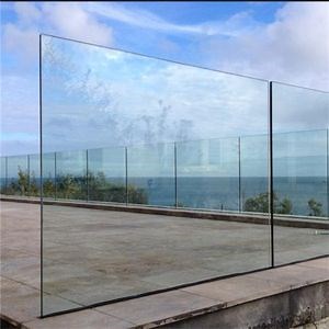 [Hot Item] Aluminium Glass Balustrade Floor-Mounted U Channel Aluminium Base Glass Railing