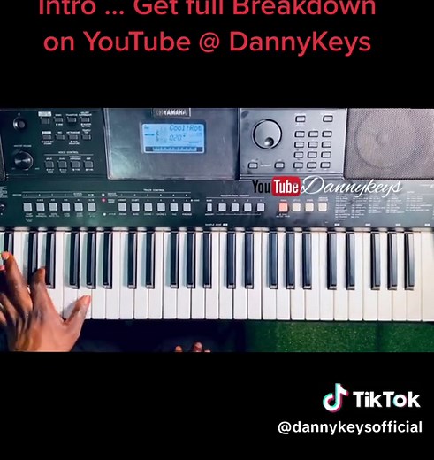 Yamaha Keyboard Play: Hands-On Performance Breakdown