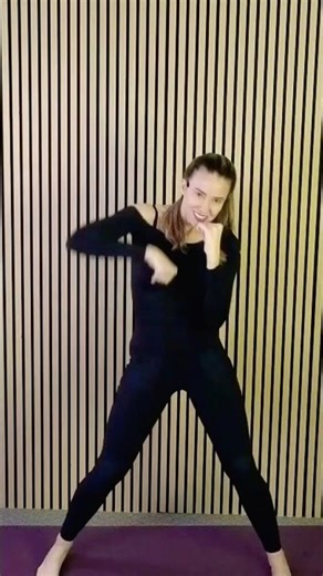 #dance #cardio #dancefitness #fitness #workout #danceshorts #dancevideo #workoutmotivation #dancing