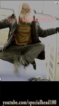 Special Head Levitates and Shocks the Subway Train