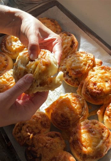 Easy Vegemite & Cheese Scrolls Recipe | Simple Dough