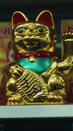 Elenaren leku gustukoena, bere jarduera gustukoena egiten... #argigorriak telesaila PRIMERAN dago!