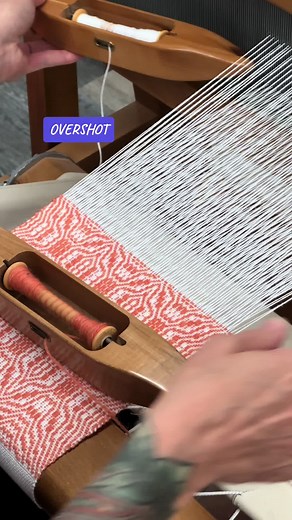 Enjoying weaving this overshot sample for an upcoming class! Overshot looks complicated, but I promise it’s a lot easer than it looks … and this is all on just 4-shafts! #weaving #handweaving #weavingtiktok #weavingloom #textiles #textilesdesign #asmr #weavetok #satisfying #asmrvideo #asmrsounds #handweaver