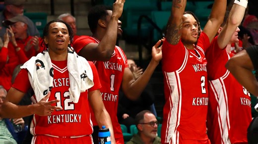 Hackman's Late Heroics Lift WKU Over UAB in Exhibition Finale - Western Kentucky University Athletics