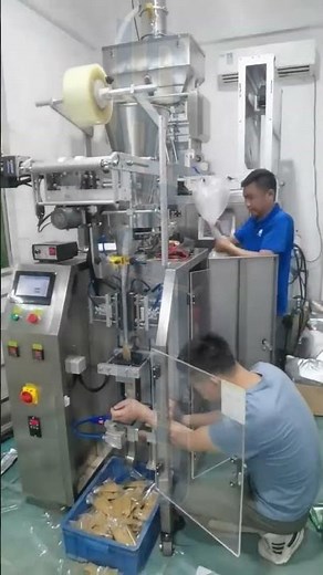 Sachet packing machine