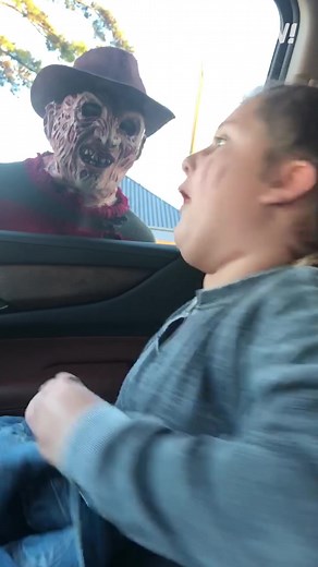 Tonight's episode of AFV will have you SCREAMING with laughter 🤣 Starting at 7/8c on ABC #afv #scare #funny