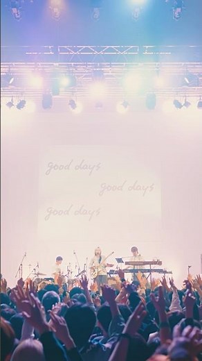 Chilli Beans. -「just try it」(Chilli Beans. "good days tour")