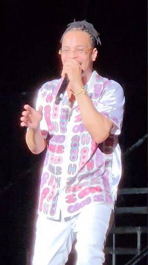 T.I. "Live Your Life (LIVE)" at The Queens of R&B Tour in West Palm Beach July 2024‎⁨ #grandhustle