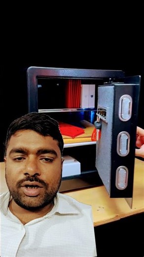 Hightech Smart Locker 🔥 Fingerprint + Password Security!