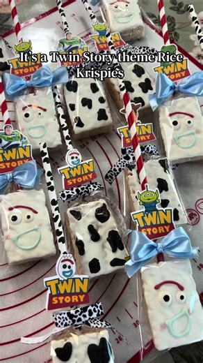 Twin Story baby shower theme - Rice Krispies #ricekrispiestreats #ricecrispytreats #twinstory #toystory #babyshower