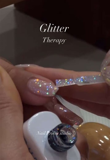 Glitter therapy✨ #프리에르네일 #knail #nailinspo #glitternails #koreanail | nail