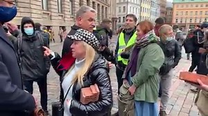 1.8K reactions · 1.2K shares |  Olga Rajecka ar rūgtumu uzrunā finanšu ministru: "Jūs kādreiz domājat arī par mums?" Kritikai nepiekrīt Jānis Reirs, kurš Rajeckai un Aigaram Grāveram skaidro, kā izmaiņas nodokļos veicinās sociālo aizsardzību. Nākamā gada valsts budžeta likumprojekts iesniegts Saeimā. Lasi vairāk: https://www.delfi.lv/a/52558855 | Delfi.lv | Facebook