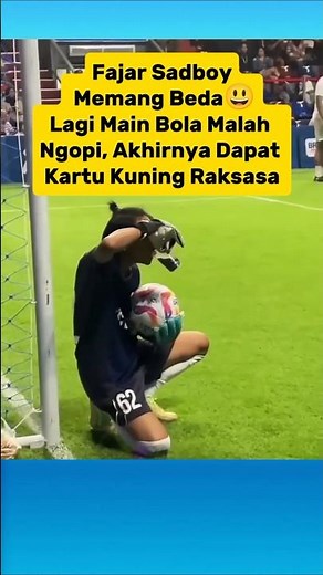 Fajar Sadboy is indeed different😃