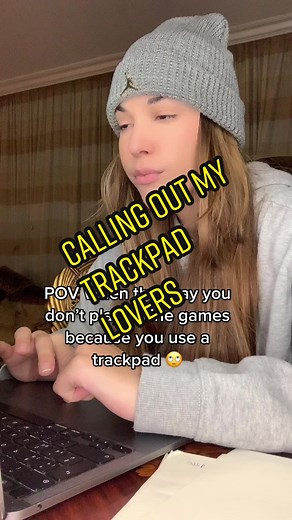 Calling out my trackpad lovers! 😂 follow Freezenova for more funny gaming povs! #greenscreen #unblockedgames #pcgaming #freezenova #onlinegaming #interactivegame #povs