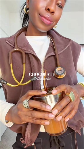 Okay but why does this stethoscope look luxury? 🤎✨ I’m wearing the chocolate brown with gold hardware and it is SUCH a vibe. It doesn’t even look like a basic school stethoscope — it looks intentional. Elevated. Put together. If you’re in nursing school or already working 12s, you know you’re staring at this thing all day. You might as well love it. ✔️ Dual head chestpiece ✔️ Soft-sealing eartips ✔️ Clear sound ✔️ Lightweight but sturdy ✔️ So many color options Perfect for: – Nursing students –
