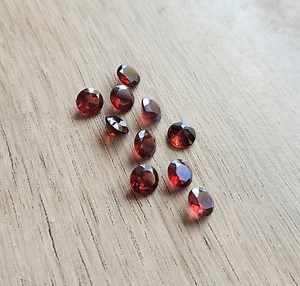 Faceted Mozambique Garnets: 6mm Garnets, Faceted Gemstones, 6mm Gemstone, Garnets for Making Jewelry, Ring Stone, Red Stone, #63249 - Etsy