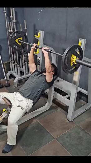 The actual "game changer" barbell - Experience a Contraction and Pump like never before. You wont know till you try it out. Resist adduction with symmetrical handle movement - Radian Sliding Grip Barbell V2 | Radian Fitness USA | Facebook