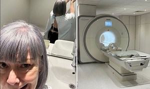 Dawn French recreates iconic puddle jump in 2009