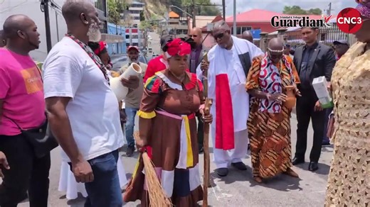 Other Cilps for Earth Day as the Òrìṣàs Council and Òrìṣàs devotes pour libration onto mother earth Àṣẹ 🌎🌎🌎 #drummers #trinidad #South #òrìṣà #orisha #orisa #Irúnmọlẹ ̀ #Olódùmarè #babamikey #olumbe #mamaleta #Onílé #fyp #orishadrumming #earthday2025 @egbe_omo_oni_isese