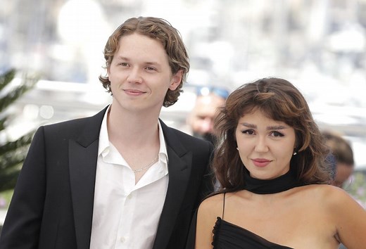 Val Kilmer’s Ex-Wife Joanne Whalley: What We Know About Her and Two Kids