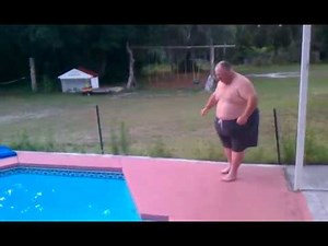 Fatman jumps in a pool