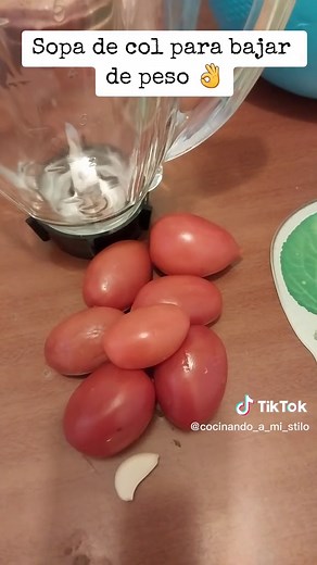 Sopa de col para bajar de peso fácil y saludable