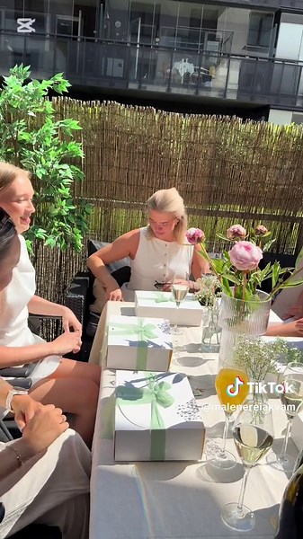 Bridesmaid proposal with my favorite girls🥹🤍 #wedding #bridesmaid #maidofhonor #proposal #fyp #foruyou #bride #2026bride