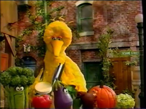 Sesame Street (#3875): Snuffy Can't Play with Big Bird